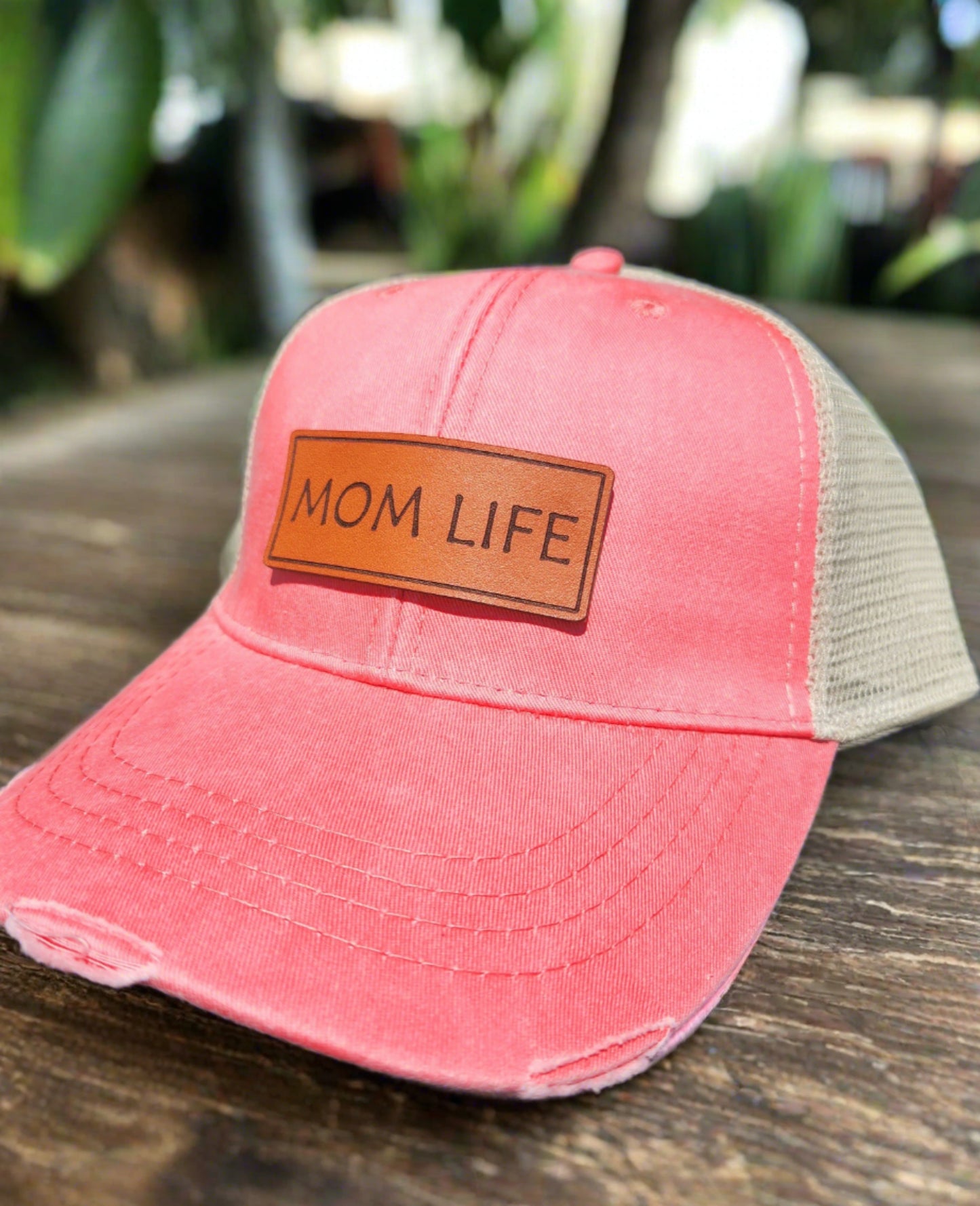 MOM LIFE hat