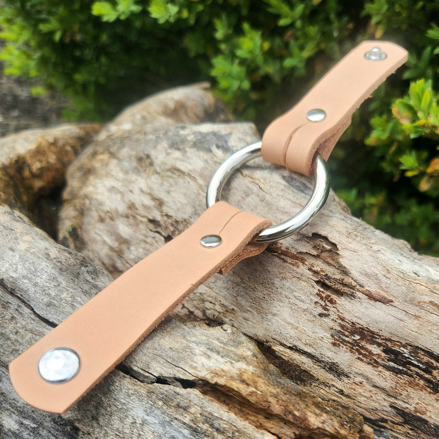 Bella O-Ring Leather bracelet -