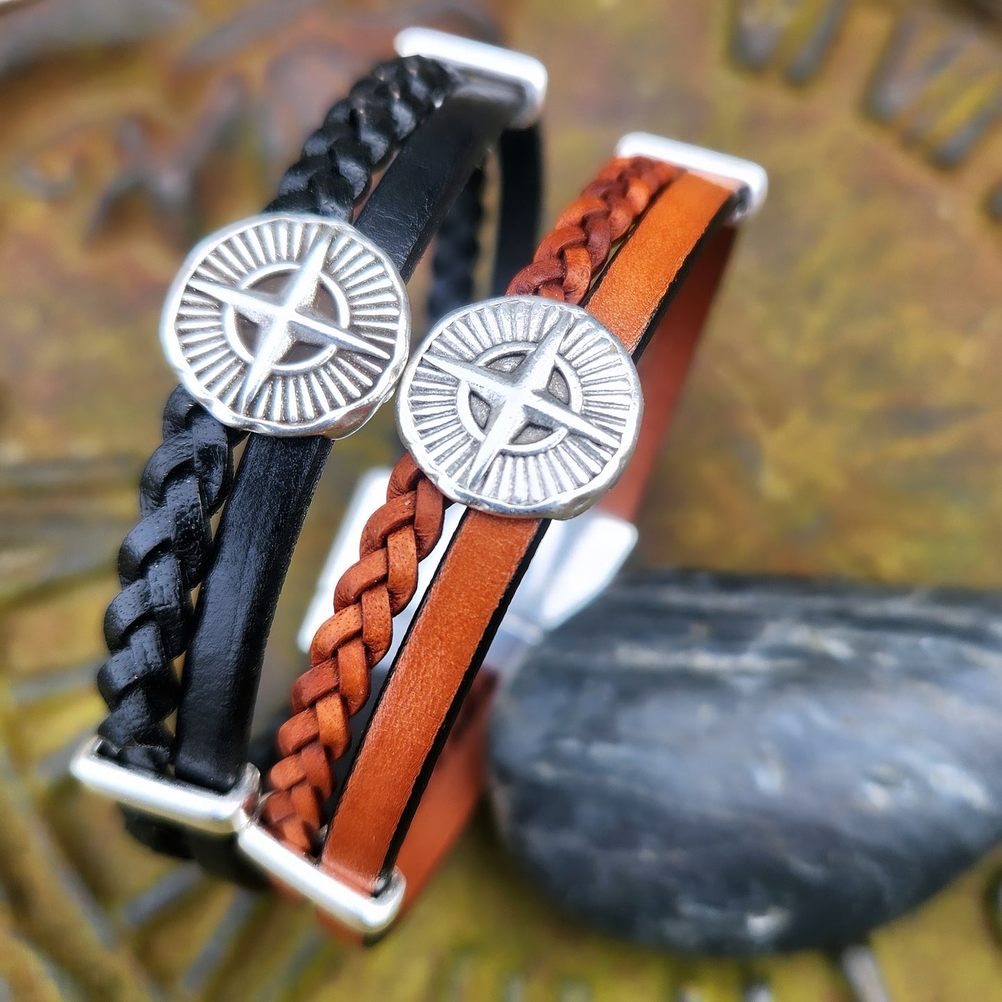 Compass Symbol Leather bracelet for men