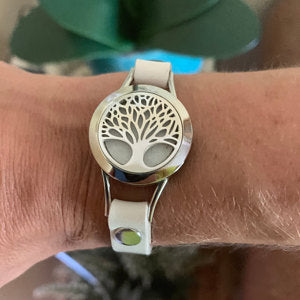 Essential Oil Locket diffuser leather bracelet