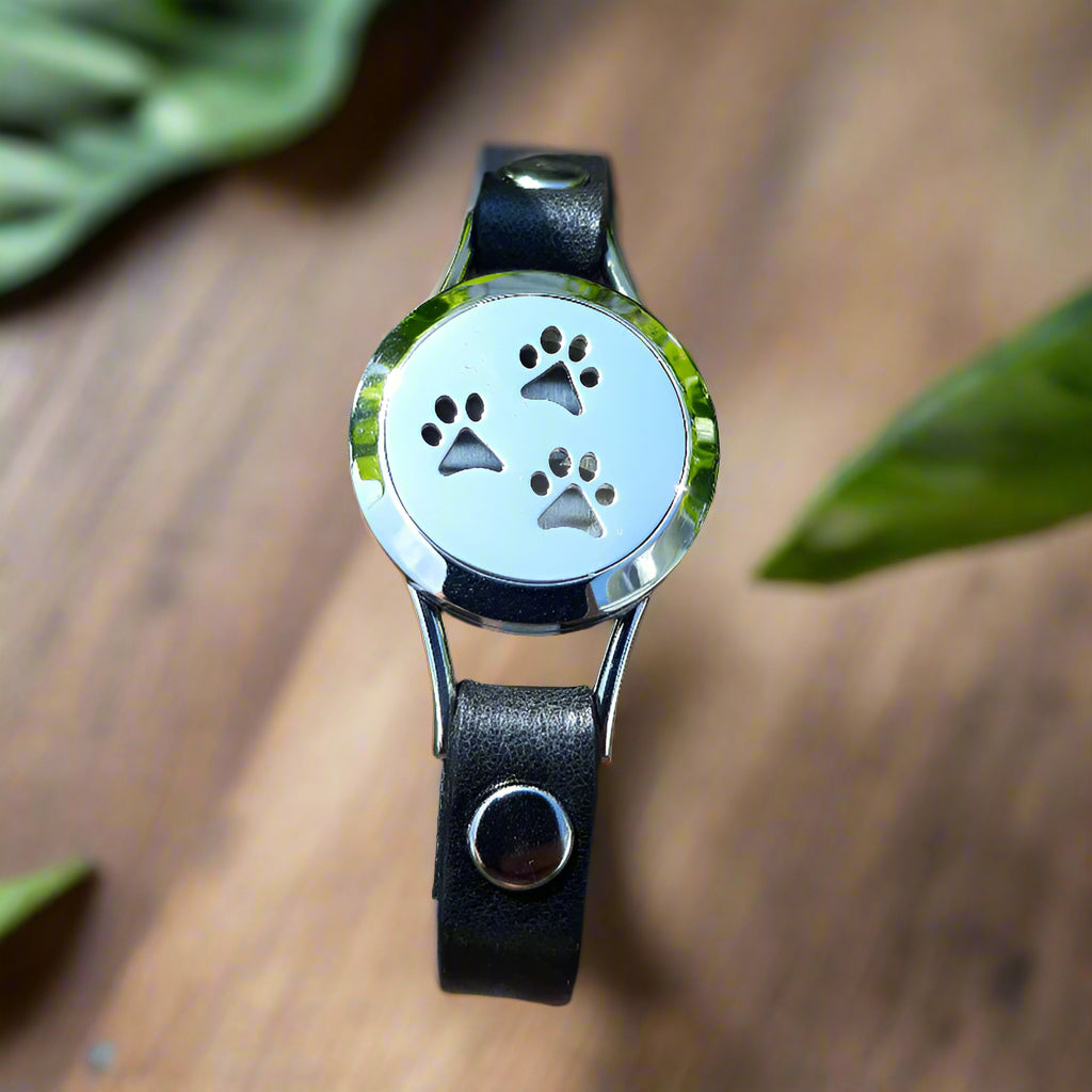 Essential Oil Locket diffuser leather bracelet