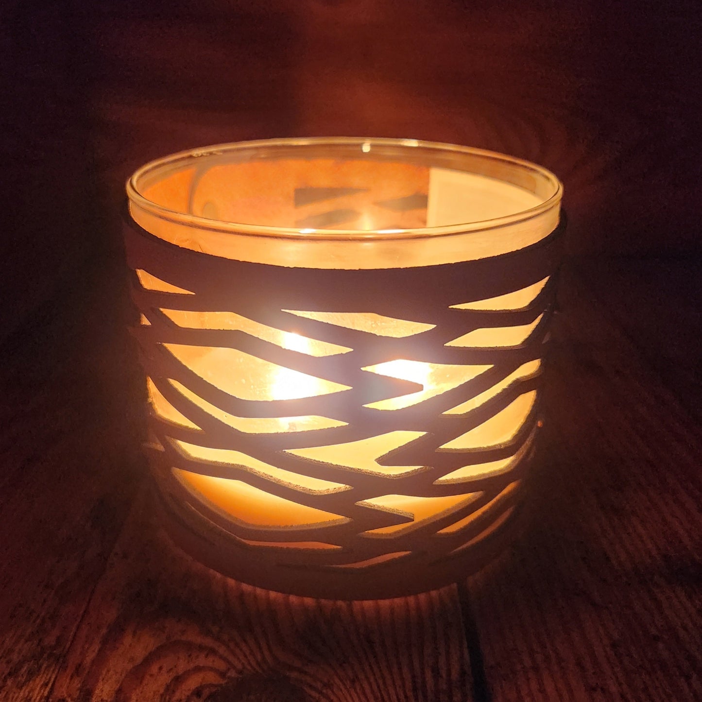 Diamond Shapes Leather Candle Wrap for B & BW 14-14.5OZ 3 wick candle
