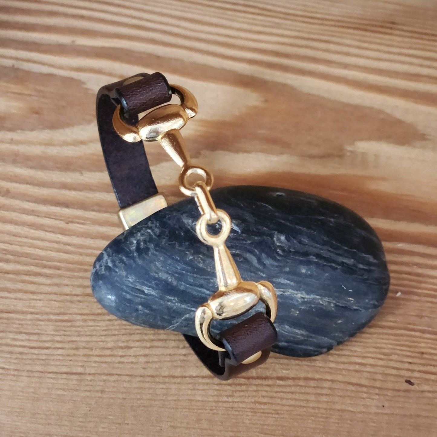 Snaffle Bit leather bracelet - Equestrian leather jewelry